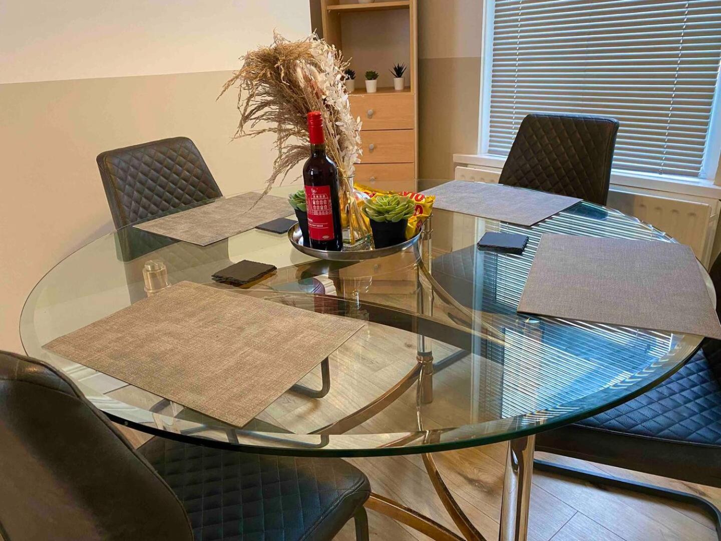 2Br City Side House Belfast Extérieur photo