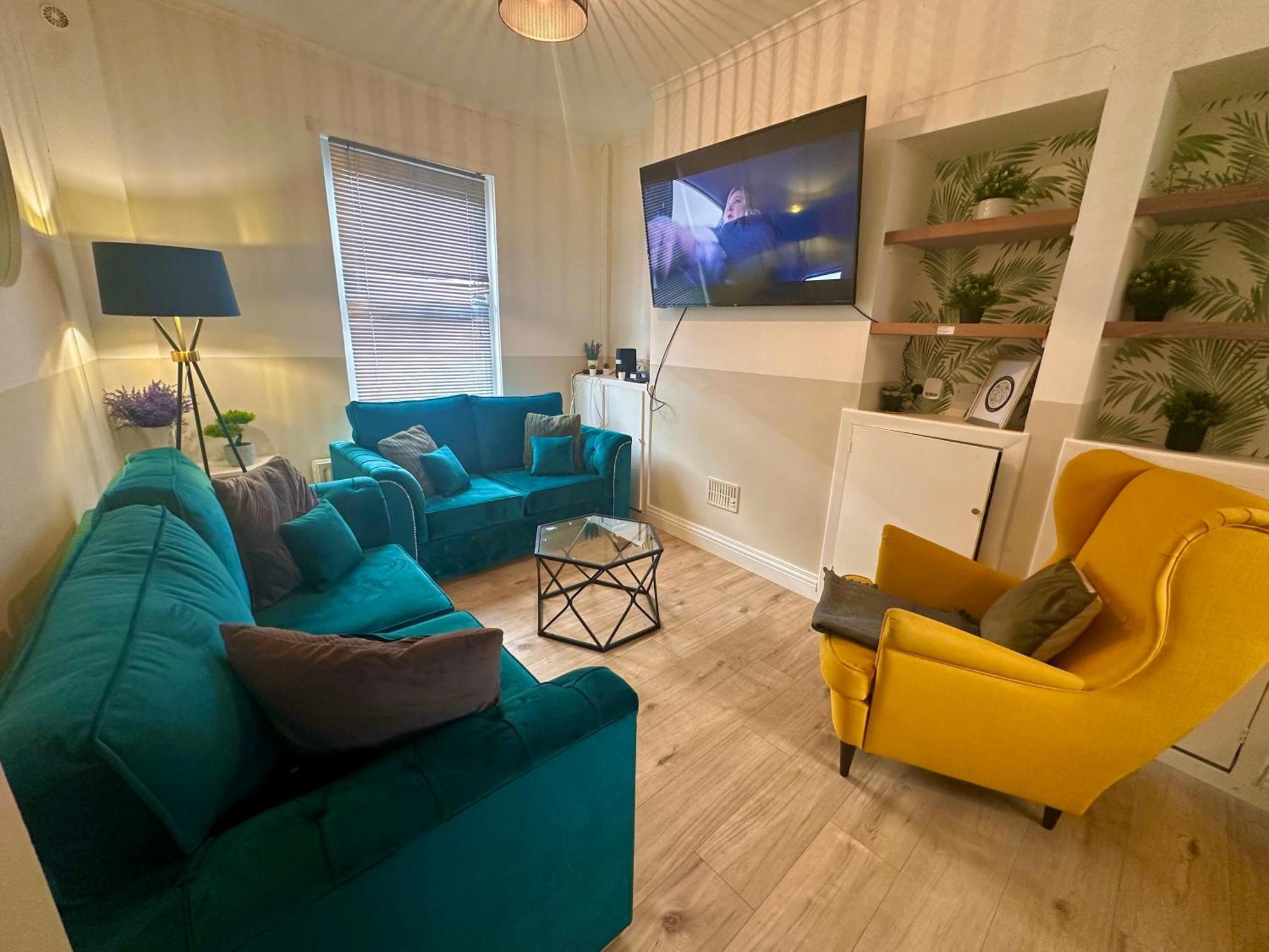 2Br City Side House Belfast Extérieur photo